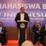 Hadapi Era AI, Tri Adhianto Minta Mahasiswa Tak Hanya Andalkan Gelar Akademik